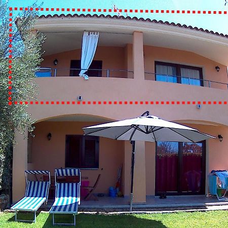Casadelfaro Primo Piano 600Mt Dalla Spiaggia أولبيا المظهر الخارجي الصورة
