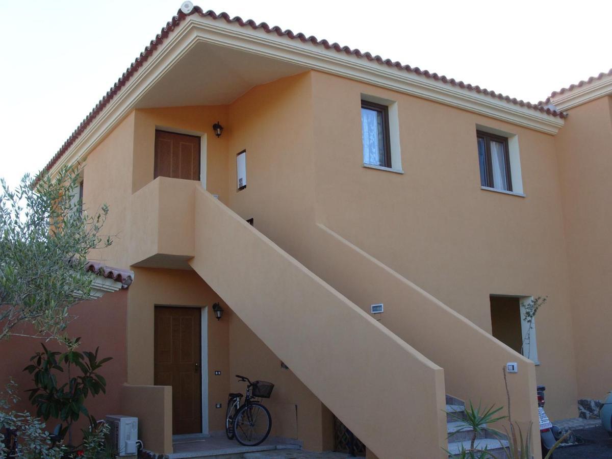 Casadelfaro Primo Piano 600Mt Dalla Spiaggia أولبيا المظهر الخارجي الصورة